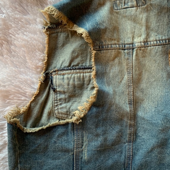 Kiss & Cry Studded Goth Denim Vest - Picture 13 of 16